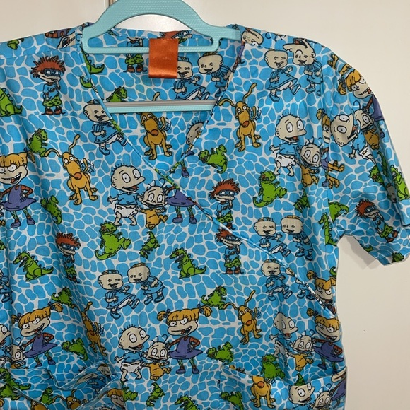 Women’s size small Nickelodeon scrub top - Picture 5 of 7